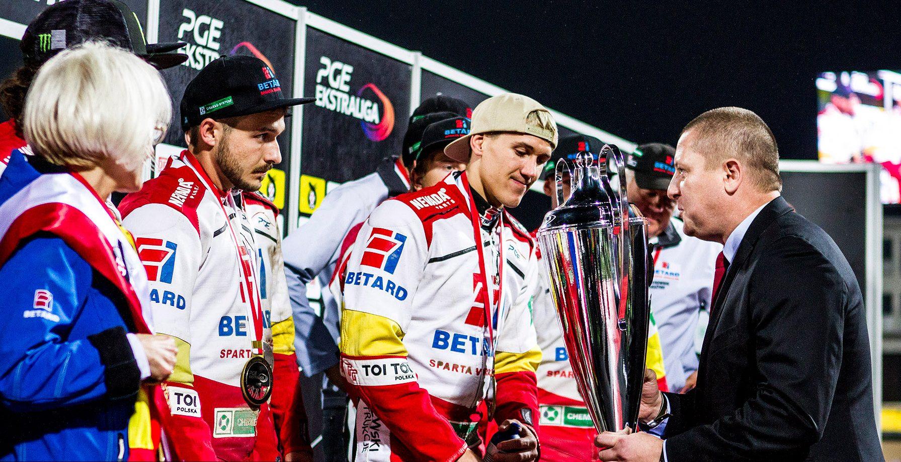 Milik po finale: “Może to ja źle pojechałem, a może motor?”