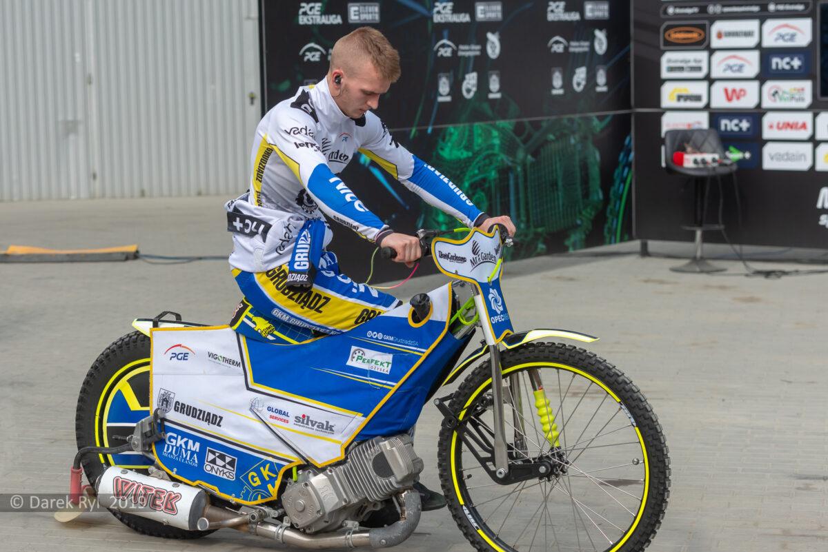 Marcin Turowski: Bardzo się cieszę że mogę tu jeździć i mogę zostać na kolejny sezon (wywiad)