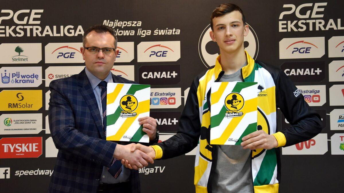 Kacper Grzelak dołącza do Falubazu Zielona Góra