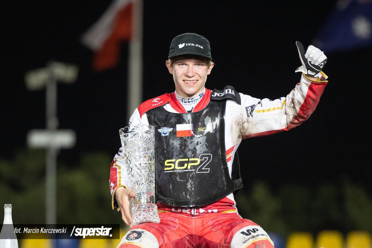 Mateusz Cierniak wygrywa SGP2 w Cardiff