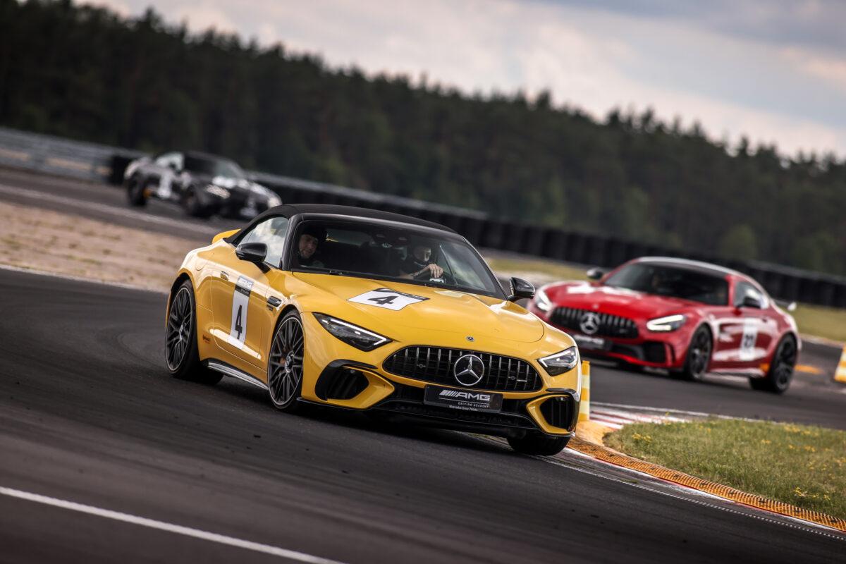 Mercedes-Benz AMG Driving Academy: Zanurz się w świat pełen adrenaliny!