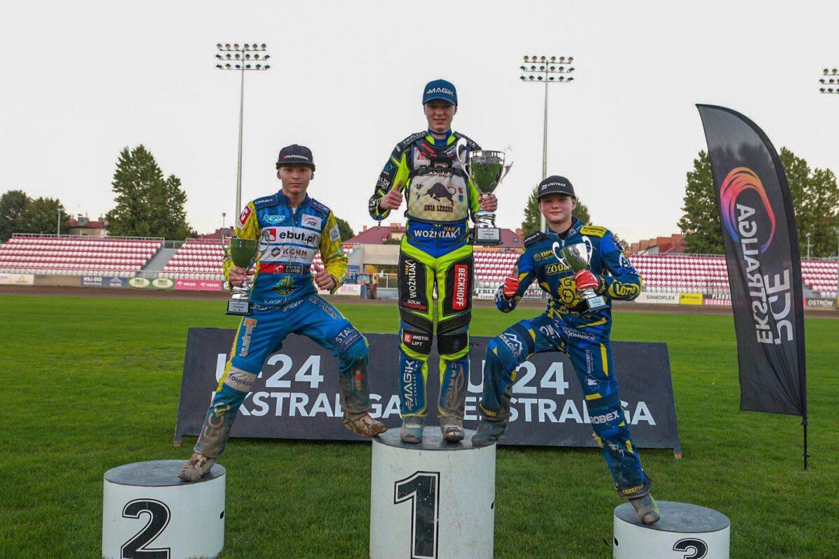 Kacper Mania zwycięzcą cyklu Pucharu Ekstraligi 250cc. Paweł Sitek najlepszy w Ostrowie Wlkp.