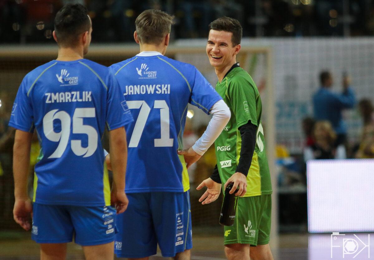 Dudek i Zmarzlik ponownie zagrają w piłkę nożną