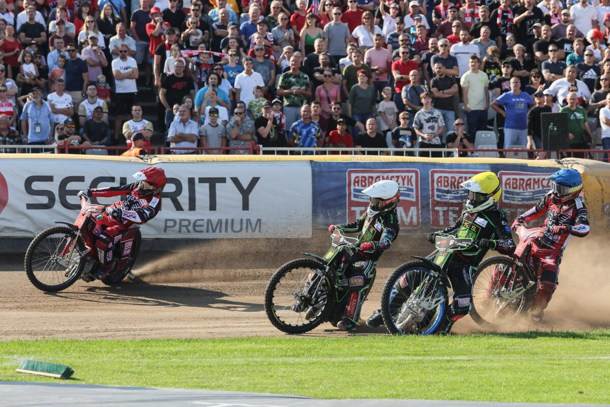 INNPRO ROW Rybnik awansuje do PGE Ekstraligi! Wielkie emocje na torze w Bydgoszczy