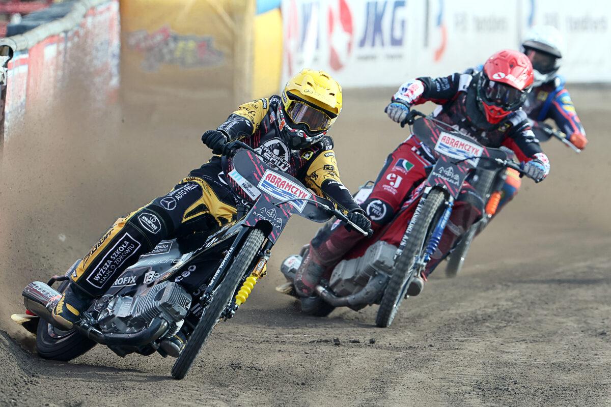 ABRAMCZYK POLONIA with a strong transfer. Szymon Woźniak “comes back home”!