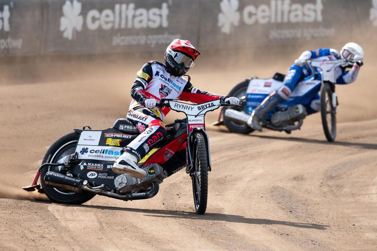 CELLFAST WILKI Krosno górą w derbach Podkarpacia