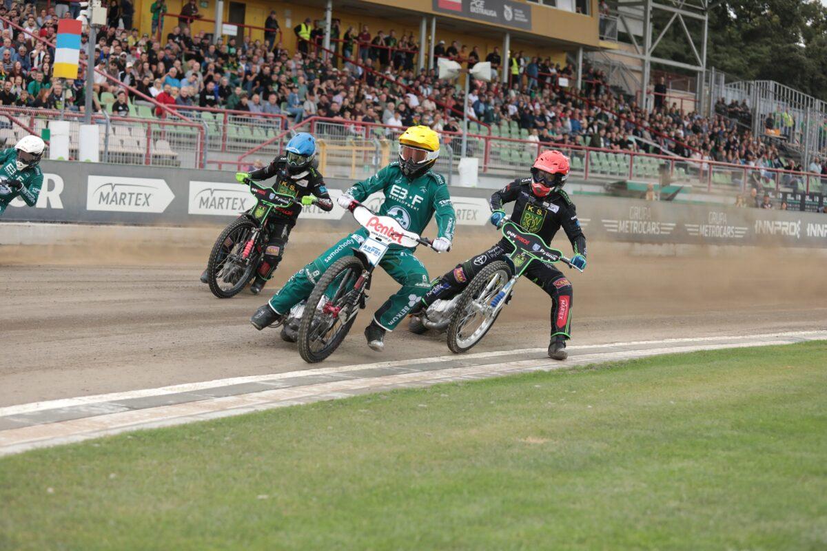 Wyrównane starcie na otwarcie fazy play-down. INNPRO ROW ograł STELMET FALUBAZ
