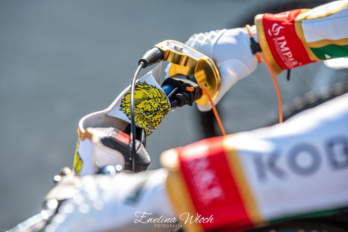 Niezbędnik Żużlowy 2024 już w sprzedaży