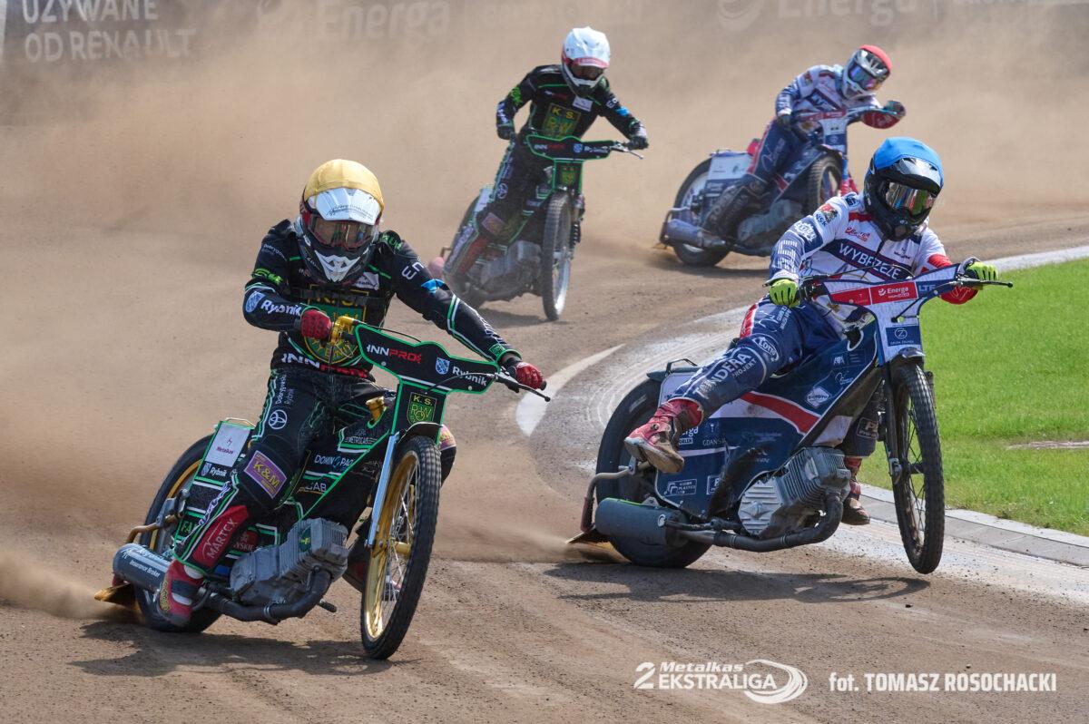 Sharks devoured citizen of Gdańsk. Colorless ride of the home team leaders (highlight #GDARYB 31:59, 08.04.2024)