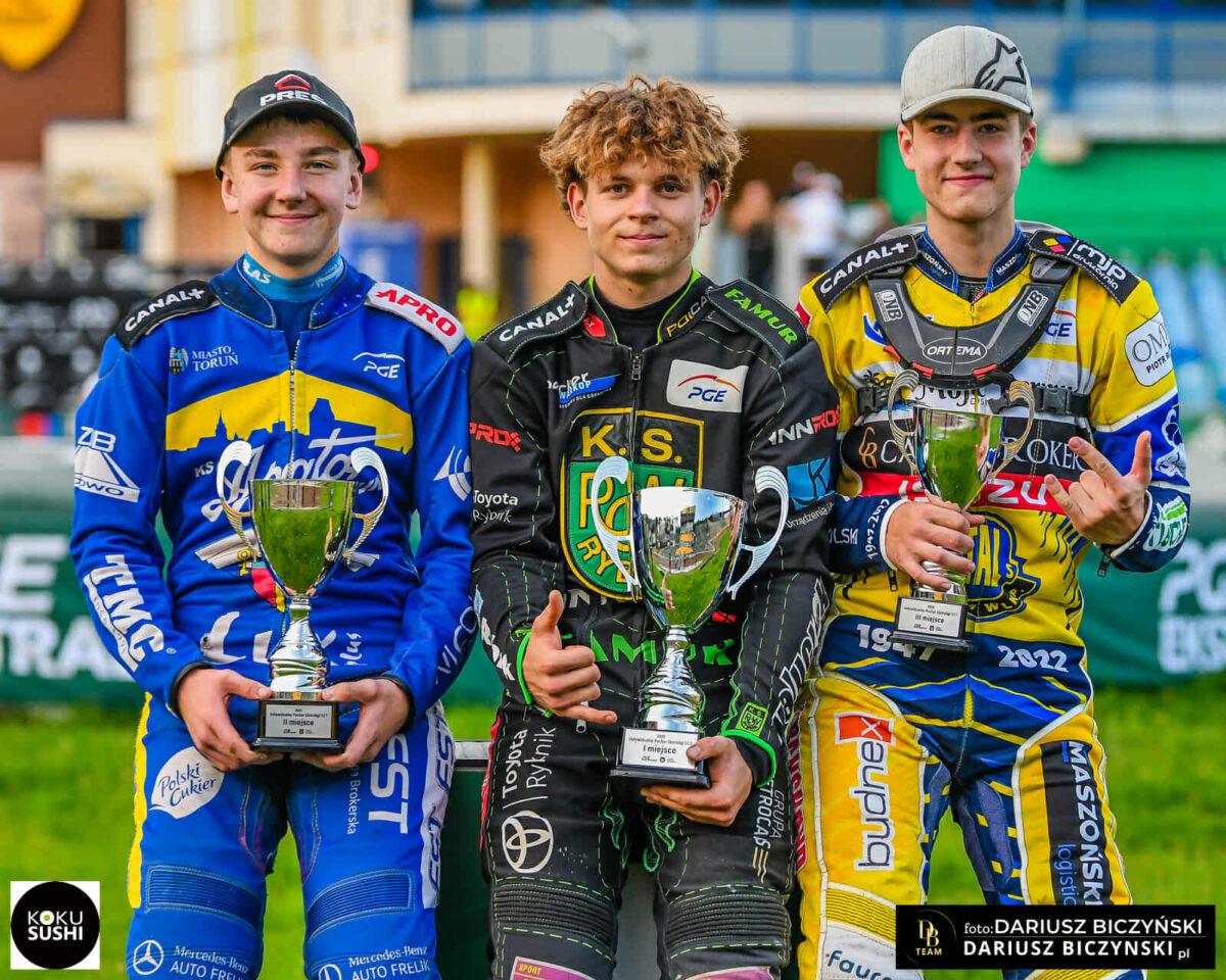 Duchiński wins the 8th round of IPE U17. Kowalski the winner of the entire cycle