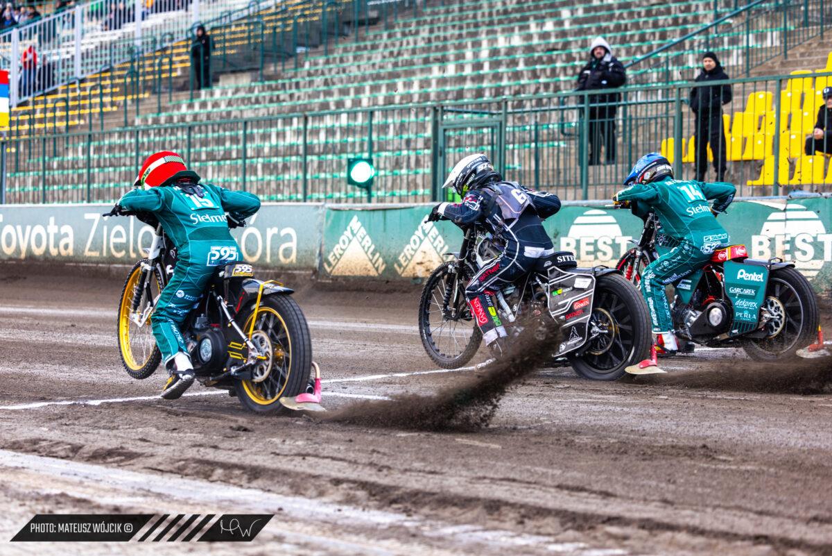 STELMET FALUBAZ Zielona Góra lepszy od MOONFIN MAGNUS Ostrowa Wlkp. (Fotorelacja)